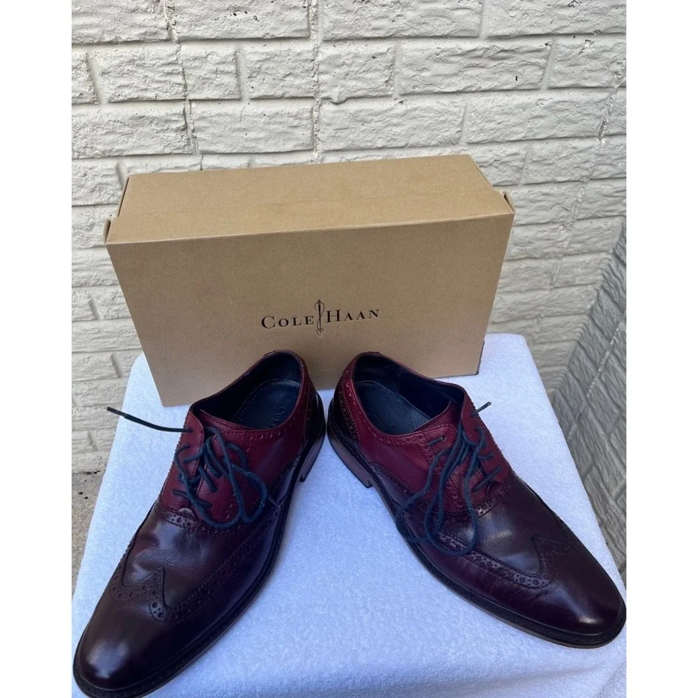 Cole Haan Mens Burgundy Two Tone Leather Wingtip Brogue Oxford Dress Shoes